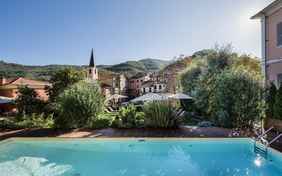 Den Ort stets im Blick - Foto: Stefano Scatà